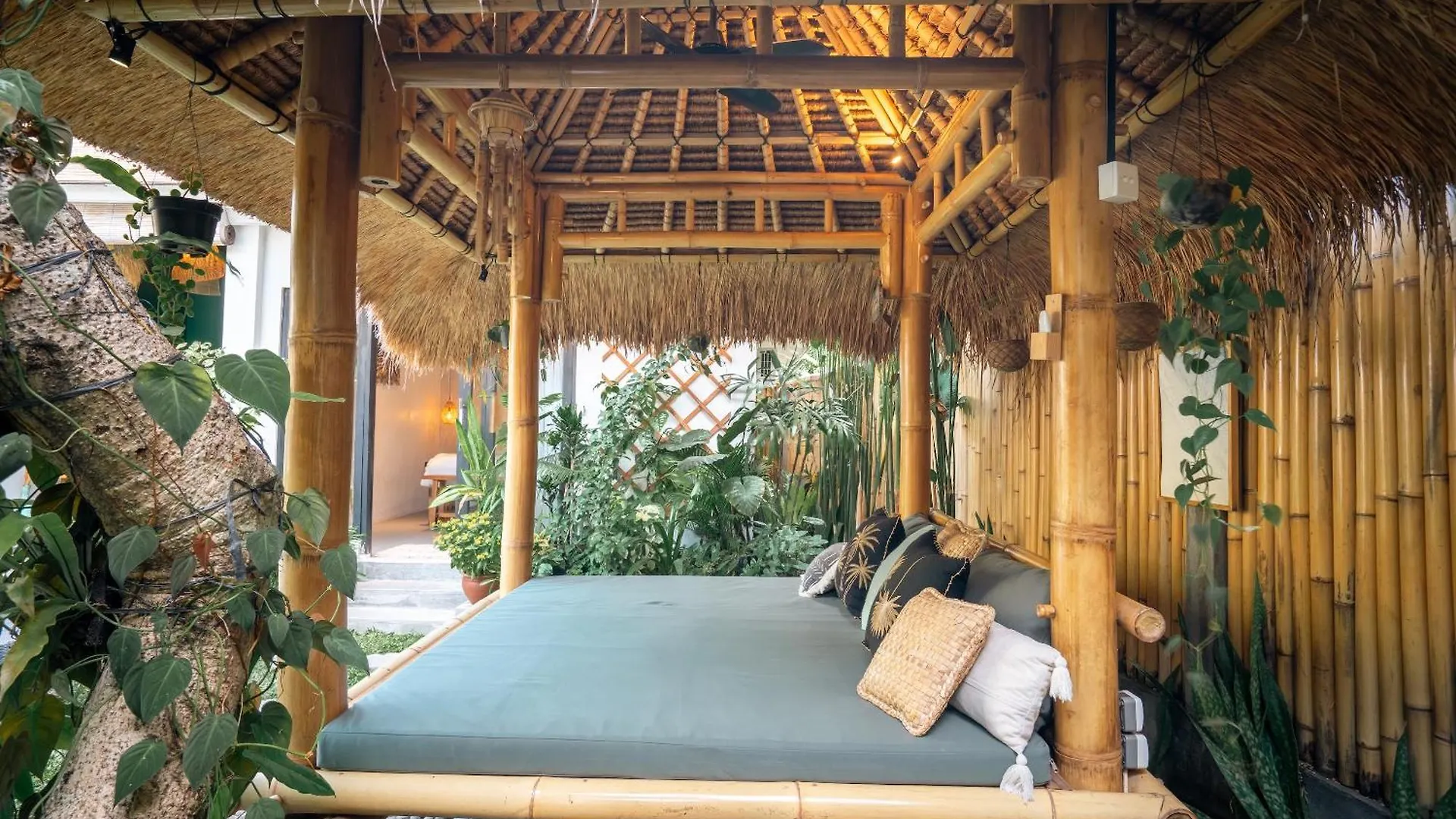 Villa Mint, 3Br Tropical Escape With Private Pool And Lush Garden 塞米亚克