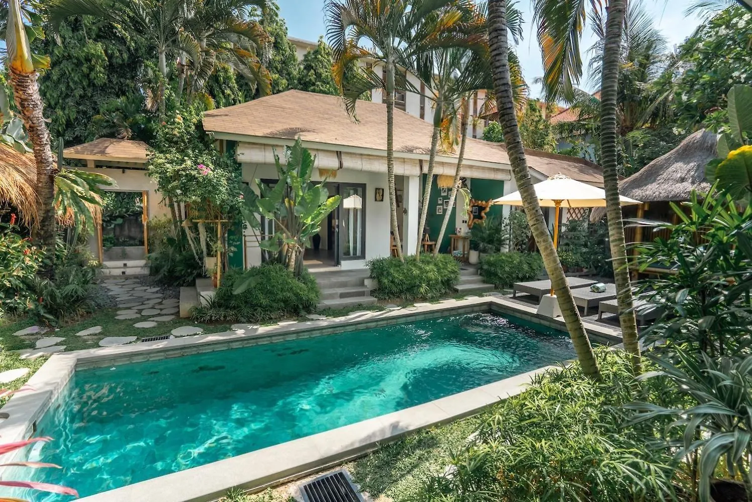 Villa Mint, 3Br Tropical Escape With Private Pool And Lush Garden 塞米亚克 度假居