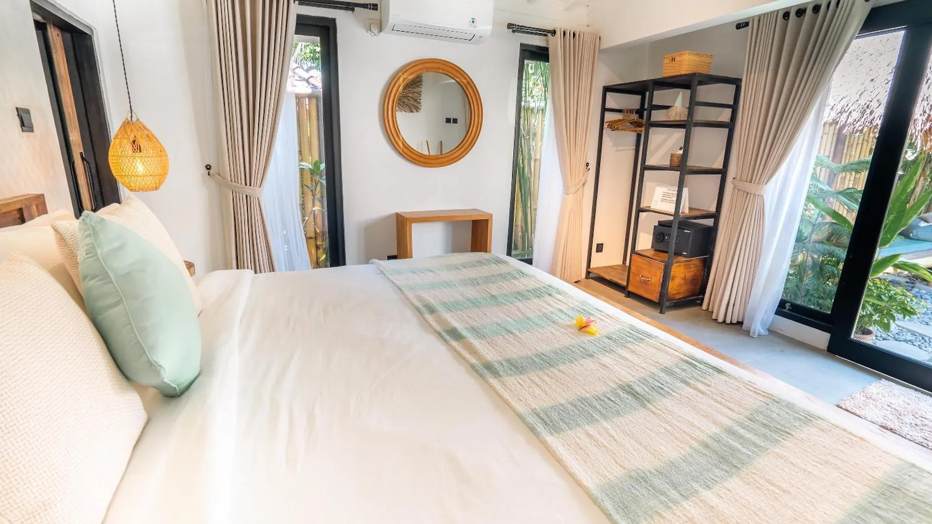 度假居 Villa Mint, 3Br Tropical Escape With Private Pool And Lush Garden 塞米亚克