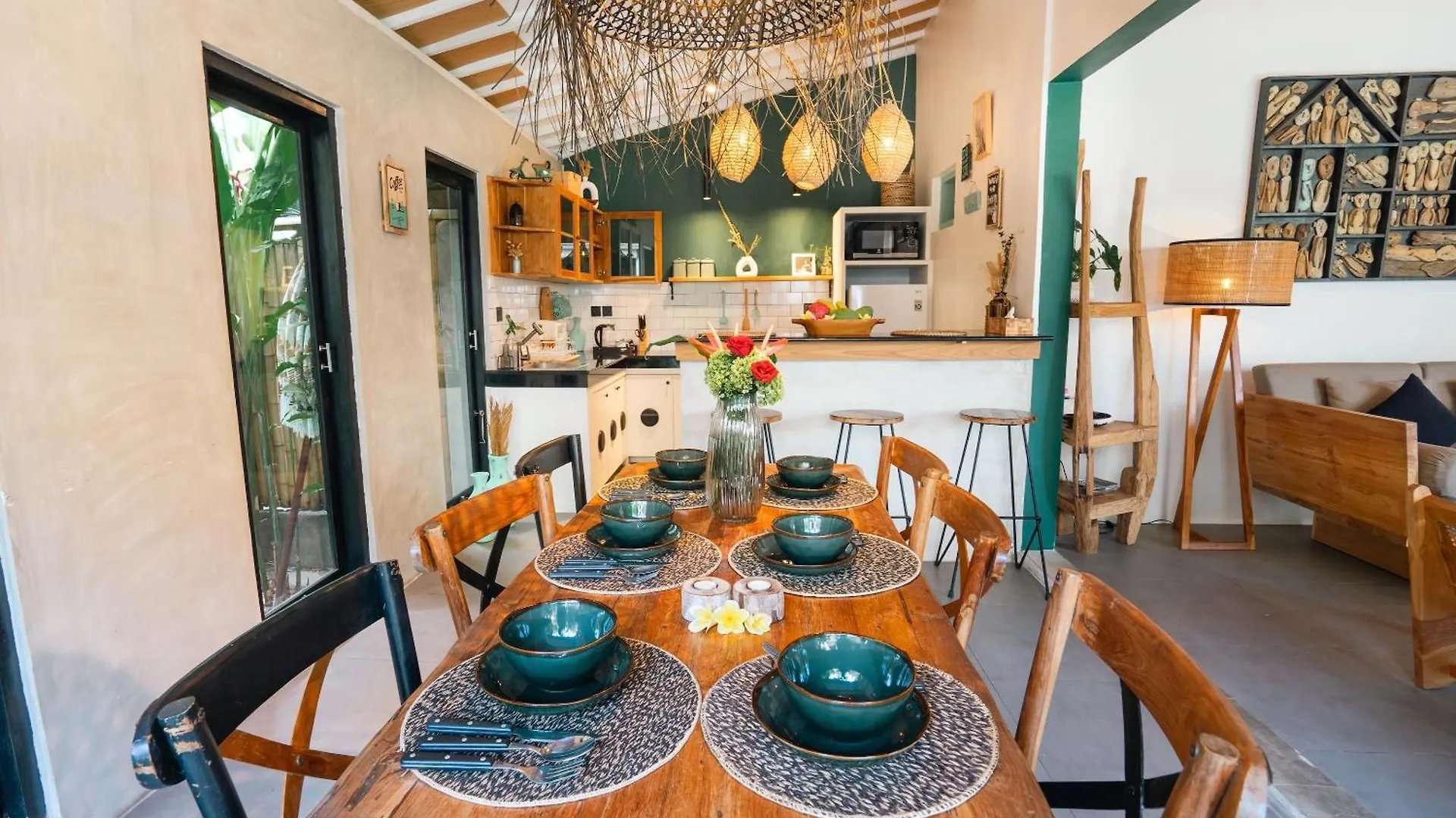 Villa Mint, 3Br Tropical Escape With Private Pool And Lush Garden 塞米亚克 0*,  印尼