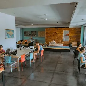  Hostel Cozy Bobo